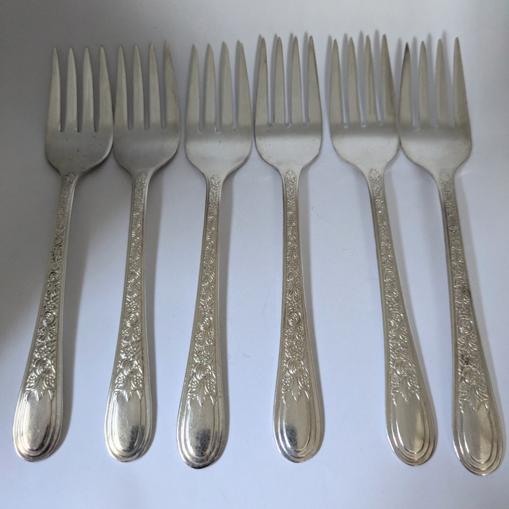 1930's Silverplate Dessert Salad Forks Set Of 6 Fortune By Wallace Floral Handle